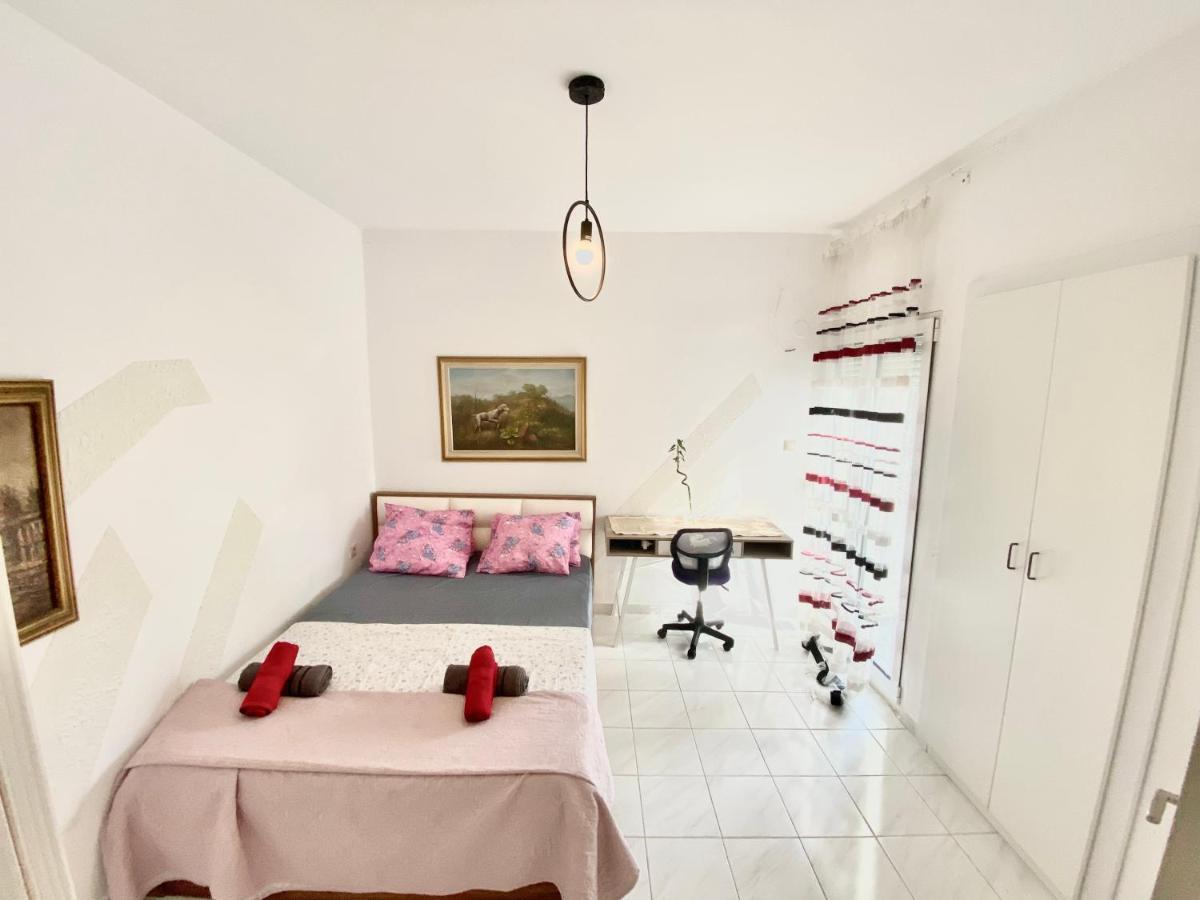Peraía Villavictoria Marias View Pool Apartment מראה חיצוני תמונה